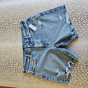 Gap Bermuda Jean shorts